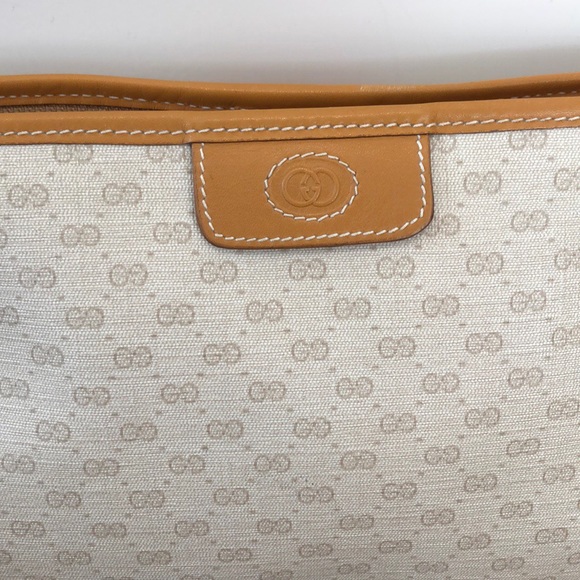 Gucci Clutch - Picture 6 of 6